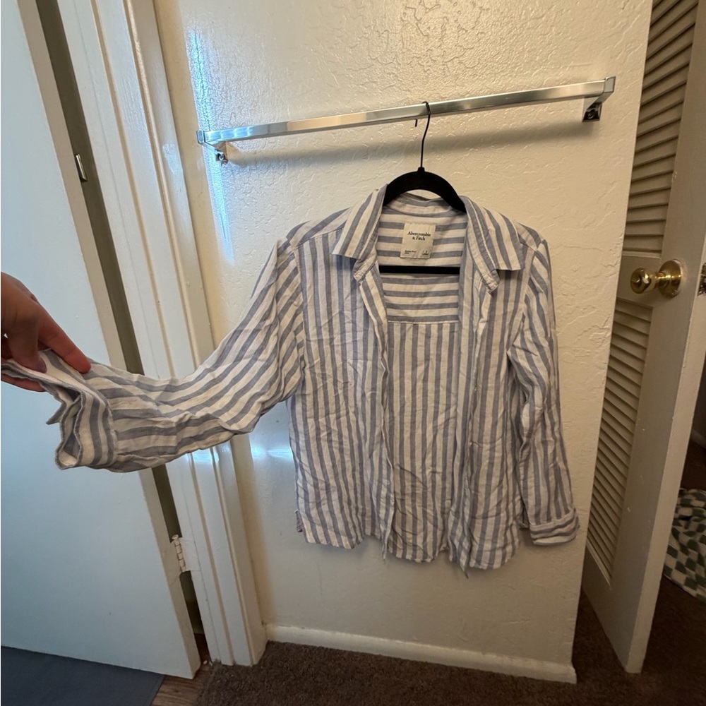 Abercrombie & Fitch Gray and White Striped Shirt